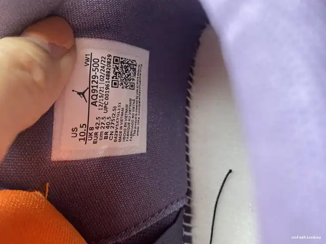 4 AQ9129-500 Air Canyon Purple WMNS Jordan 0504